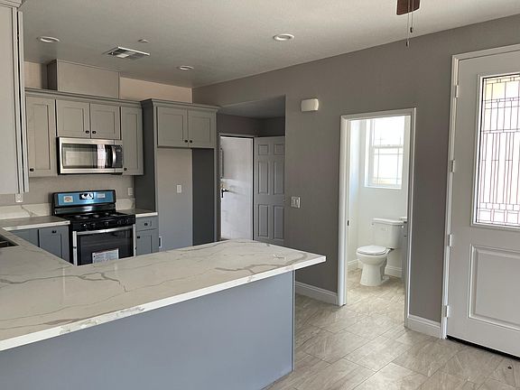 5th image of 9759 Eugenia Ave