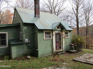 234 Toad Point Road, Petersburgh, NY 12138