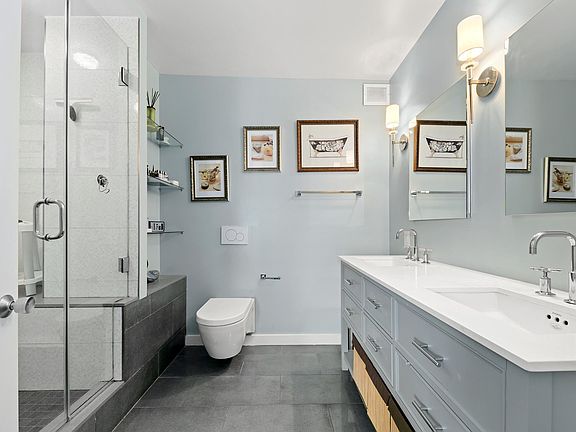 5th image of 393 W 49th St #3HG