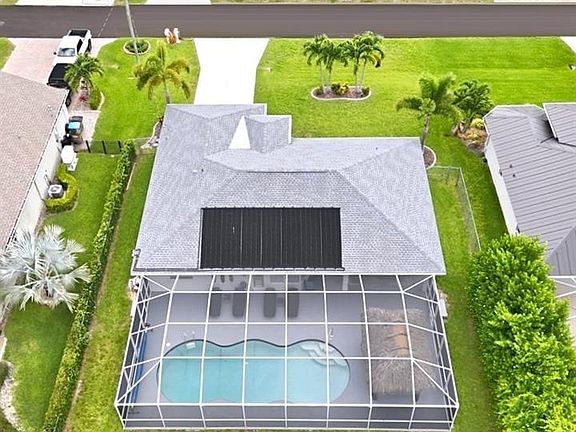 3rd image of 1704 SW 44th TER
