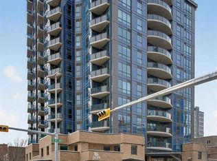 303 N 13th Ave SW #809, Calgary, AB T2R 0Y9