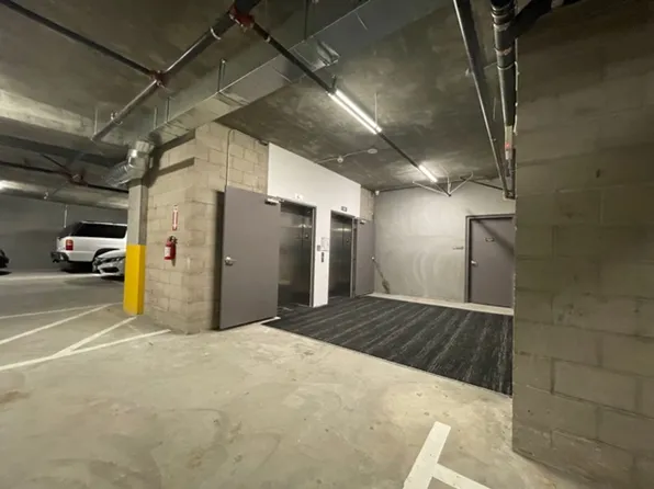 Modern Aesthetic, Amenities and Appliances Available! Take a Tour!