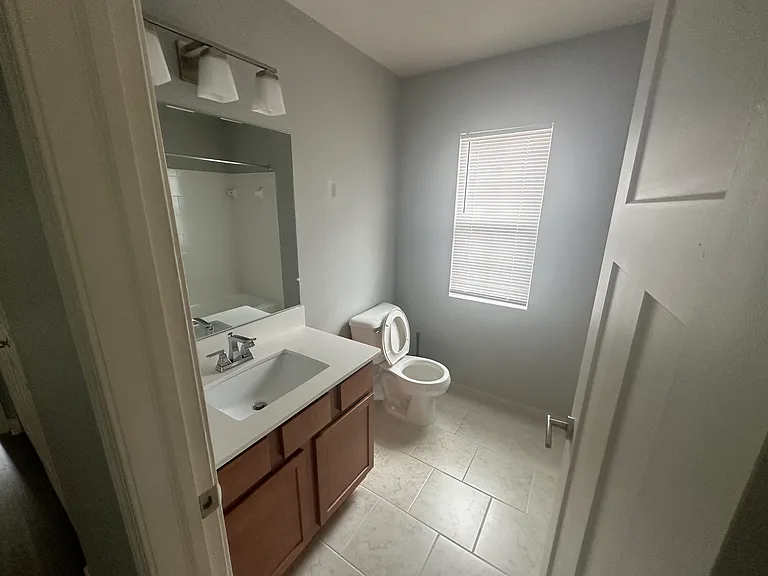 4395 Deeside Dr — Photo 7