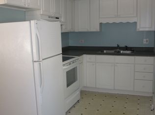 622 N Western Ave #2, Lake Forest, IL 60045