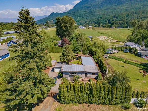 4120 Stewart Rd, Chilliwack, BC V2R 5G6