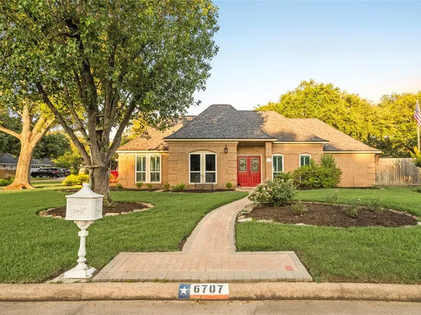 6707 Cedar St, Katy, TX 77493