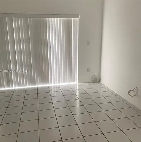 10867 SW 152nd Pl — Photo 7