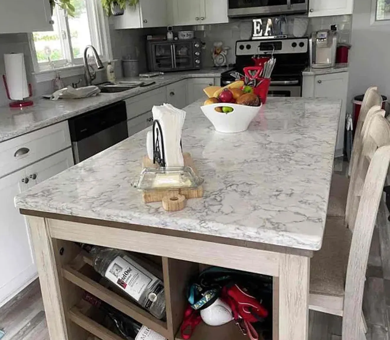 2 bed, 1200 sqft, $2,300 — Photo 2