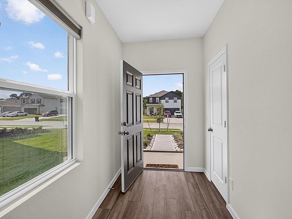 3rd image of 31318 Gayle Prairie Oaks