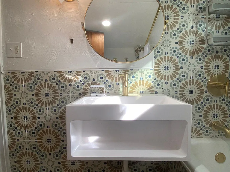 615 Gunnison Ave #617-1/2 — Photo 10