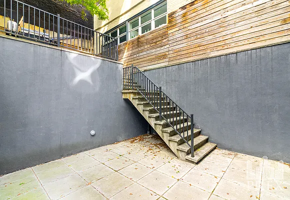 Rented by PREX Realty Corp | media 27