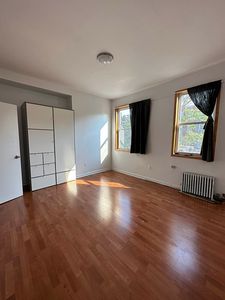 200A 31st St Floor 1, Brooklyn, NY, 11232