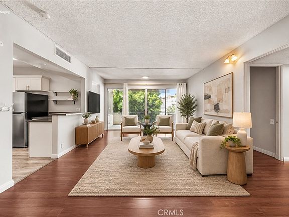 3rd image of 985 E State St #306