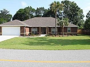 13 Maple Ave, Shalimar, FL 32579