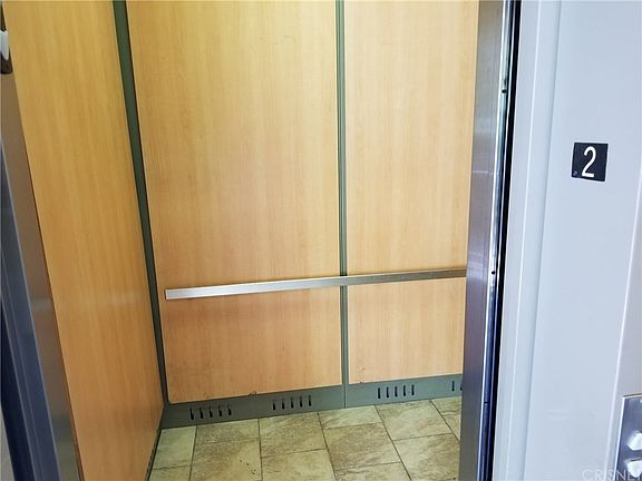 5th image of 3257 Sawtelle Blvd #305