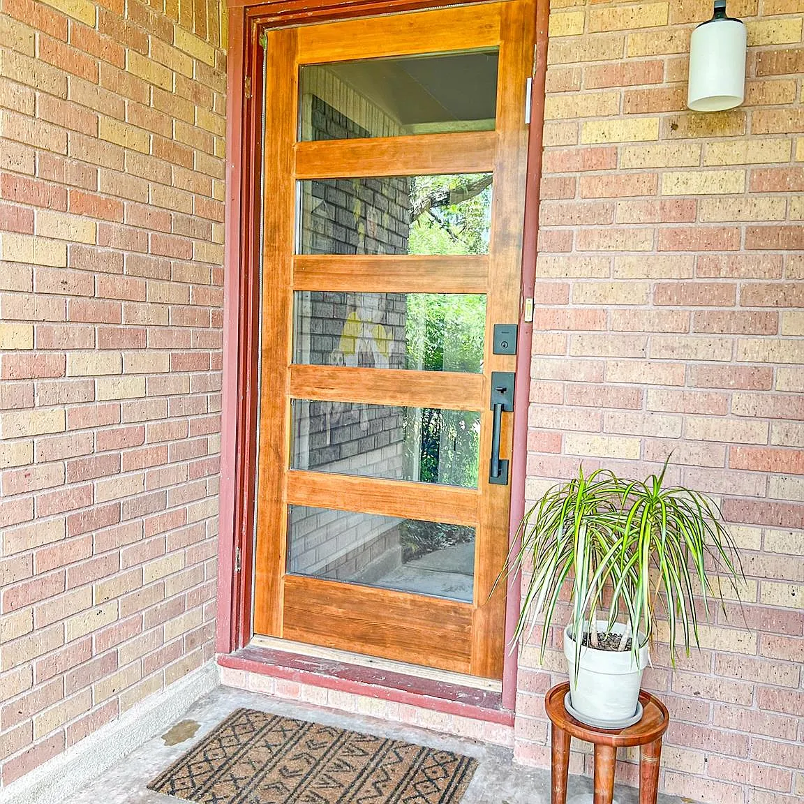 3 bed, 2.0 bath, 1786 sqft, $2,650 — Photo 3
