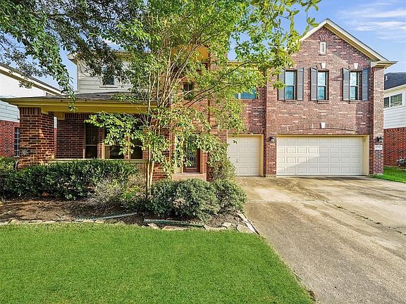 5th image of 16731 Thorn Cypress Dr