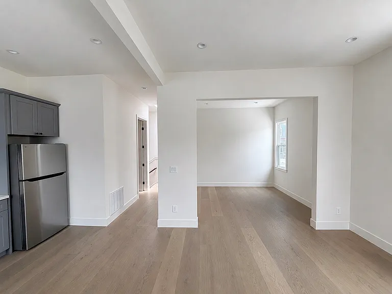 3774 Mission St #3774A — Photo 17