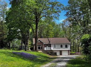 13978 Sprucevale Rd, East Liverpool, OH 43920