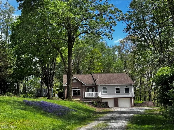 13978 Sprucevale Rd, East Liverpool, OH 43920