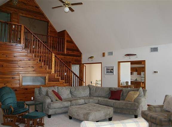 4th image of 108 Sprucewood Dr