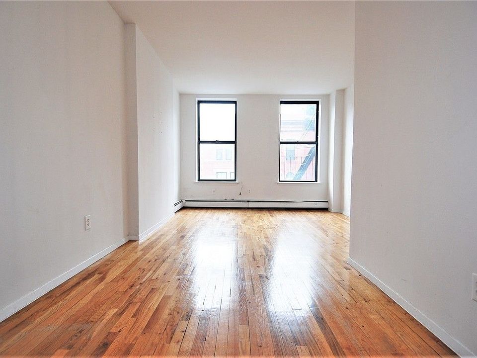 1st image of 310 W 112th St #B3