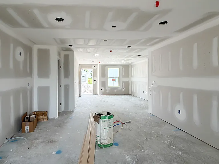 1365 W Main St #D — Photo 4