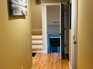 12 Vincent Ave, Kendall Park, NJ 08824