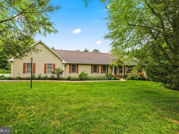 904 Maplehurst Ln, Monkton, MD 21111