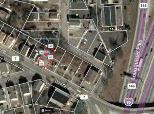 39 Douglas Ave, Providence, RI 02908