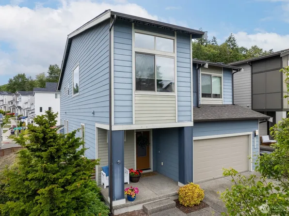 8223 31st Street Ct E, Edgewood, WA 98371