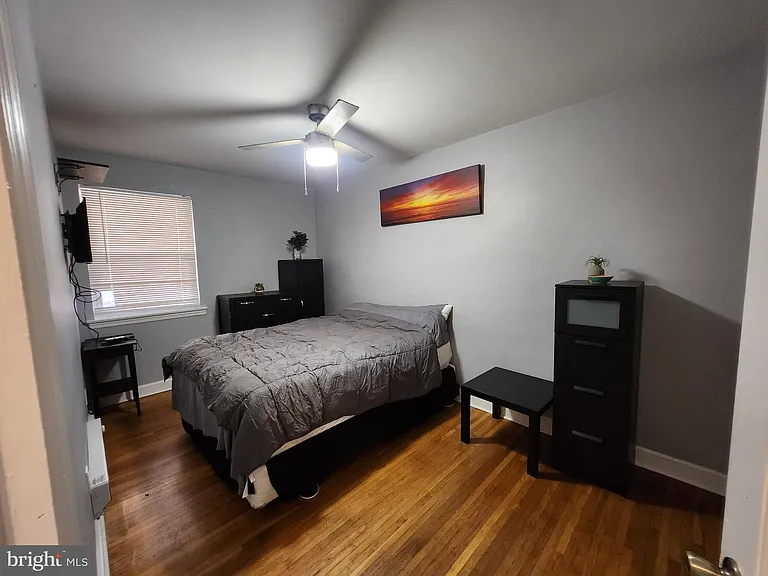 5819 Bustleton Ave — Photo 17