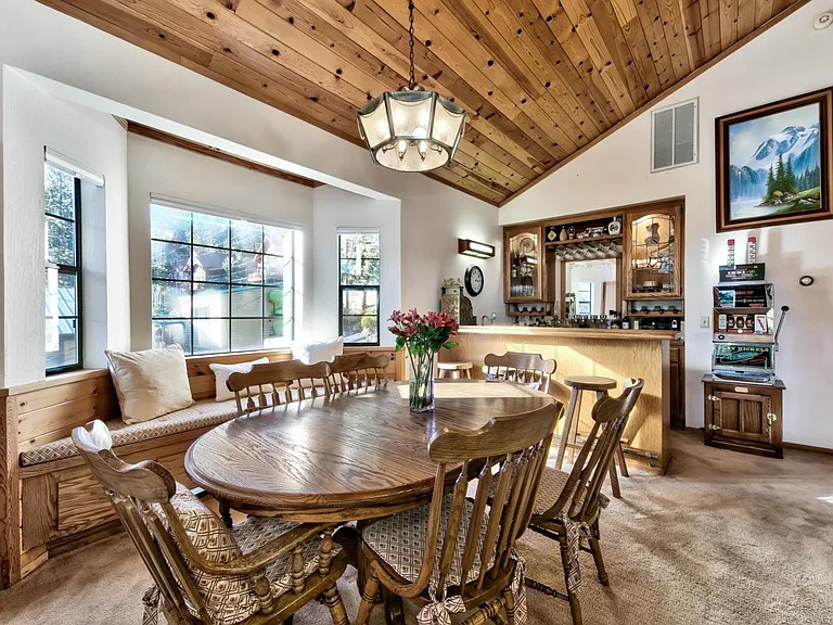 Dining area and Bar.