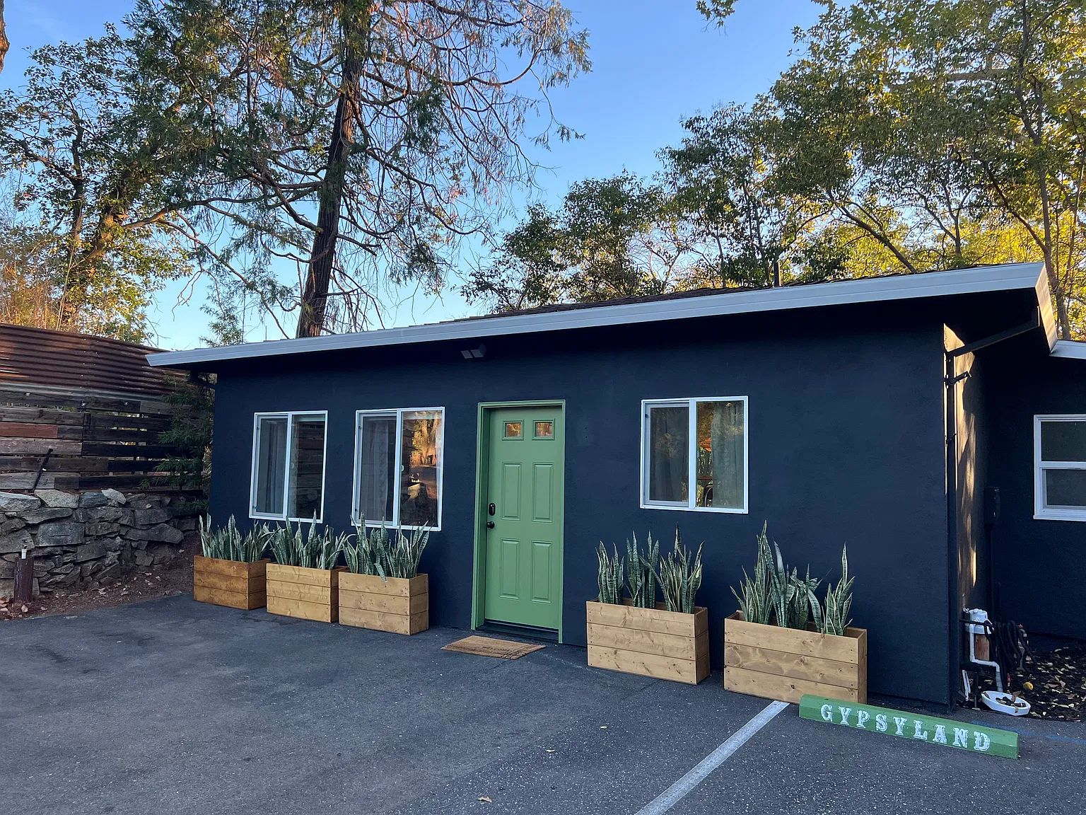 Studio, 490 sqft, $2,250 — Photo 1
