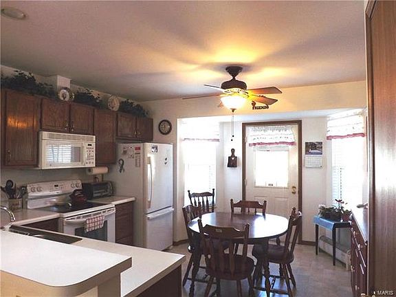 3rd image of 10619 Concord Meadows Dr