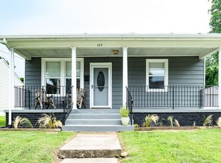 423 Roslyn Ave, Colonial Heights, VA 23834