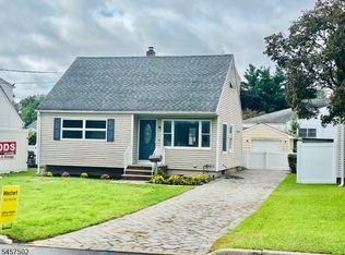 13 Windbeam Rd, Riverdale, NJ 07457