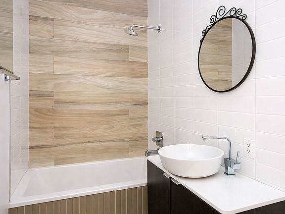 5th image of 949 Willoughby Ave APT 120