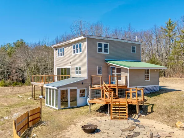 33 John Clark Road, Dayton, ME 04005