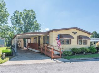 121 Lakeside Way SW, Warren, OH 44481