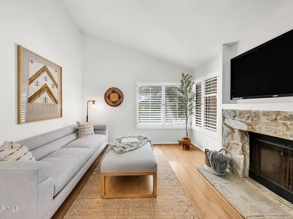 769 Birchpark Cir APT 203, Thousand Oaks, CA 91360