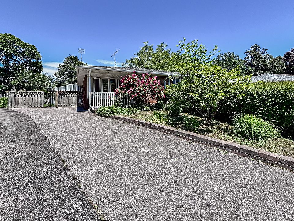 1st image of 1113 Valley Ct