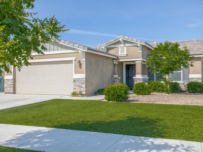 1643 N Grand Court, Visalia, CA, 93292