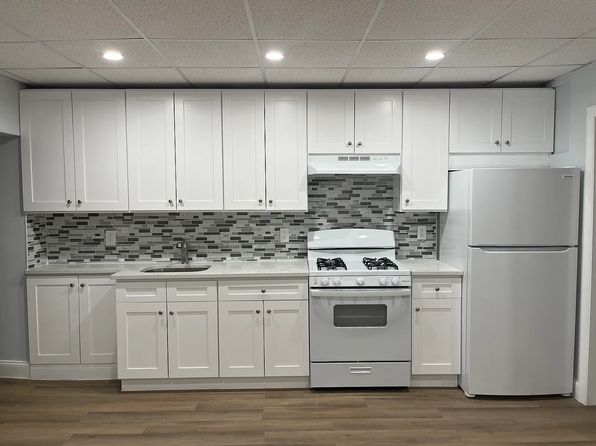 226 Macarthur Ave APT 1