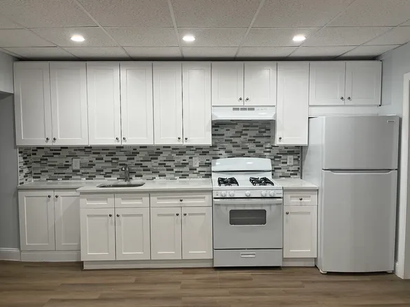 226 Macarthur Ave APT 1, Garfield, NJ 07026