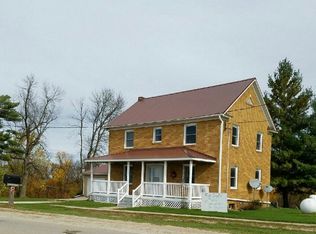 1835 Lycurgus Rd, Waukon, IA 52172