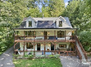 2 Coneflower Ct, Black Mountain, NC 28711