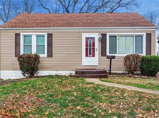 320 Coppinger Dr, Saint Louis, MO