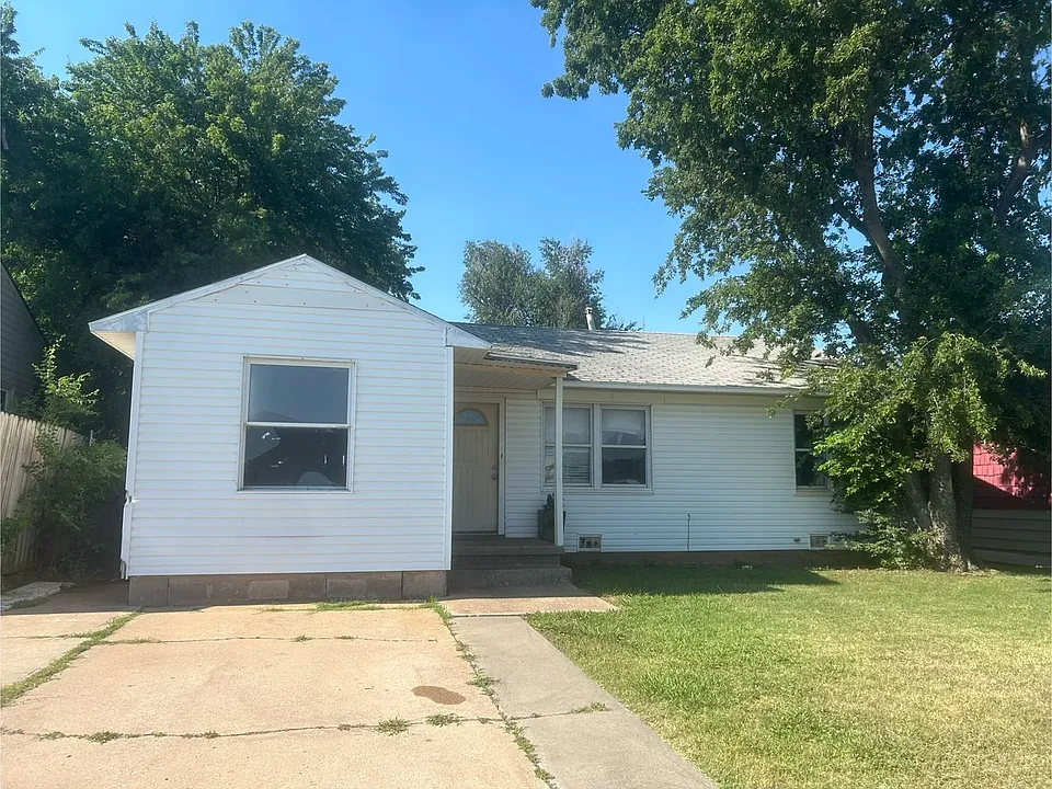 805 NW 66th St
