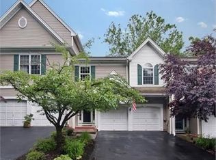 32 Rock Creek Woods, Lambertville, NJ 08530